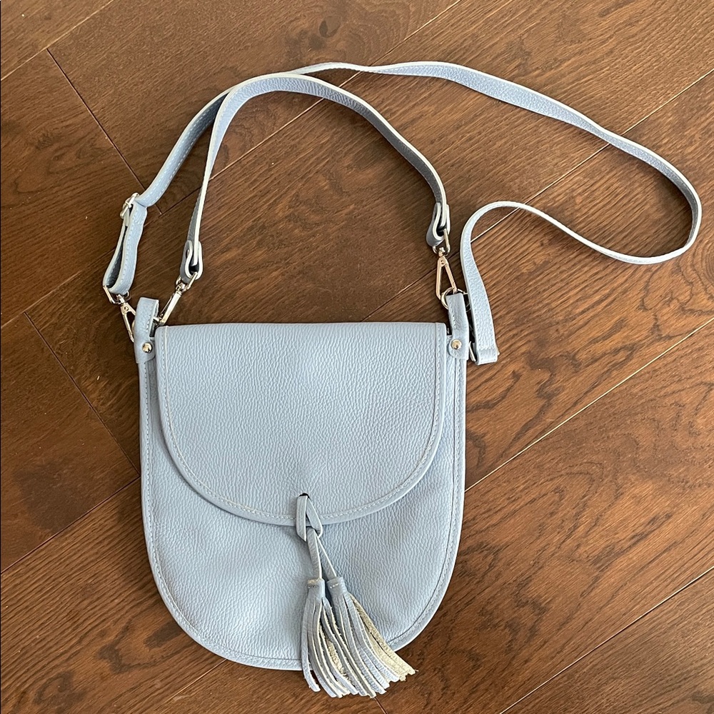Elegant Light Blue Crossbody Bag